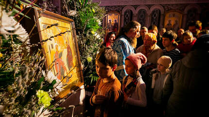 Радуйся, Благодатная, Господь с Тобою!