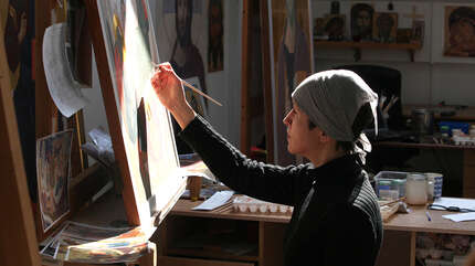 В иконописной мастерской