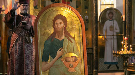 Восхвалим ныне Господня Предтечу!