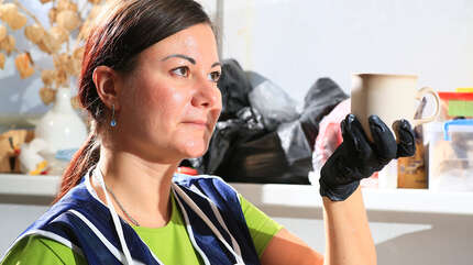 В керамической мастерской