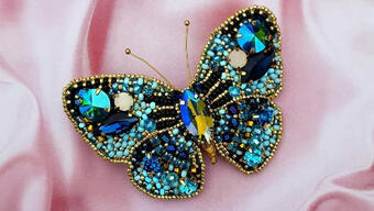 Броши из бисера