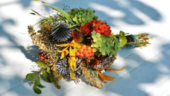 Делаем букет на 1 сентября своими руками