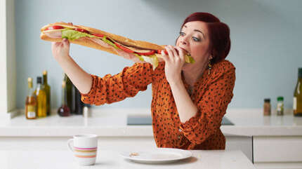 Как отвыкнуть «заедать» стресс?