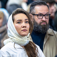 Когда молишься за других, берешь на себя их грехи?