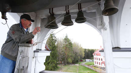 «Увидел кита и радость оставил себе»