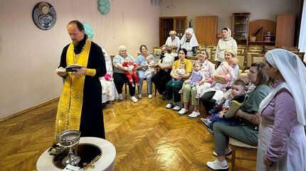 «Радуемся, служа ближним нашим»