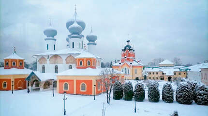 Свято-Тихвинский женский монастырь в Гомеле