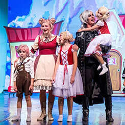 Приглашаем на мюзикл-сказку для всей семьи «Динь-дон, я — ваша мама!»