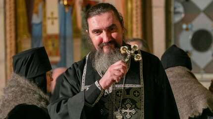 «Царствие Небесное нудится»