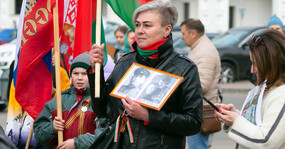мама с сыном бессмертный полк