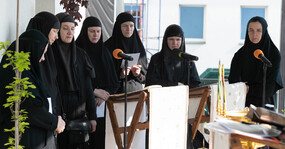 монахини свято-елисаветинского монастыря