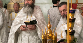 священник свято-елисаветинского монастыря