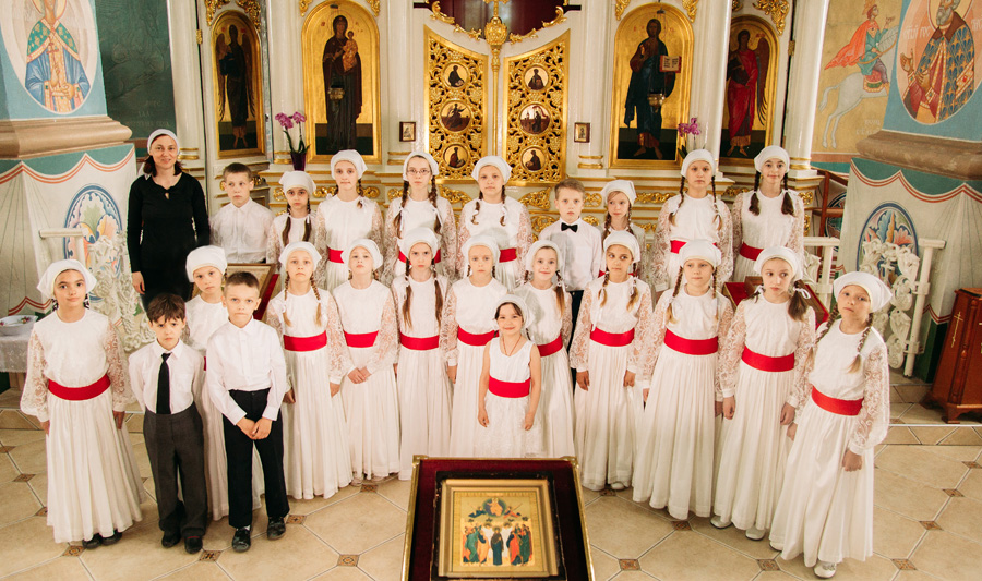 Детский хор Свято-Елисаветинского монастыря выступит в России