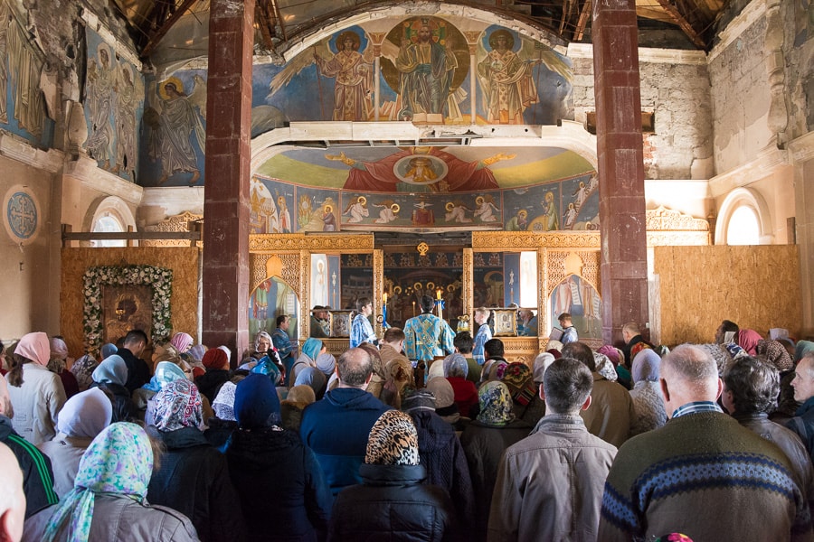 Литургии в Иверском монастыре Донецка 