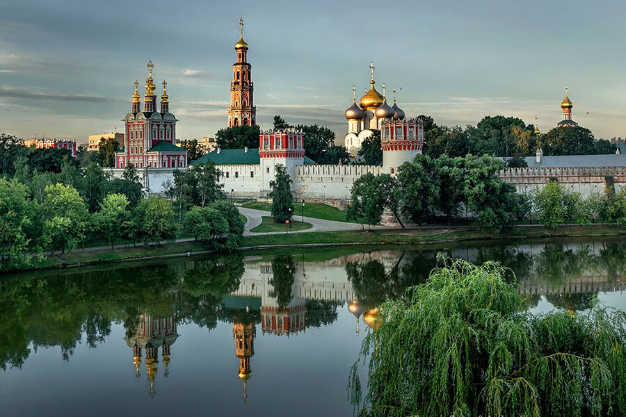 новодевичий монастырь в москве
