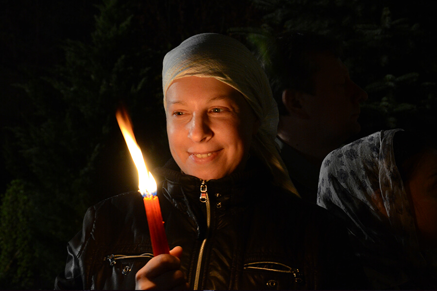 Екатерина с горящими свечами 