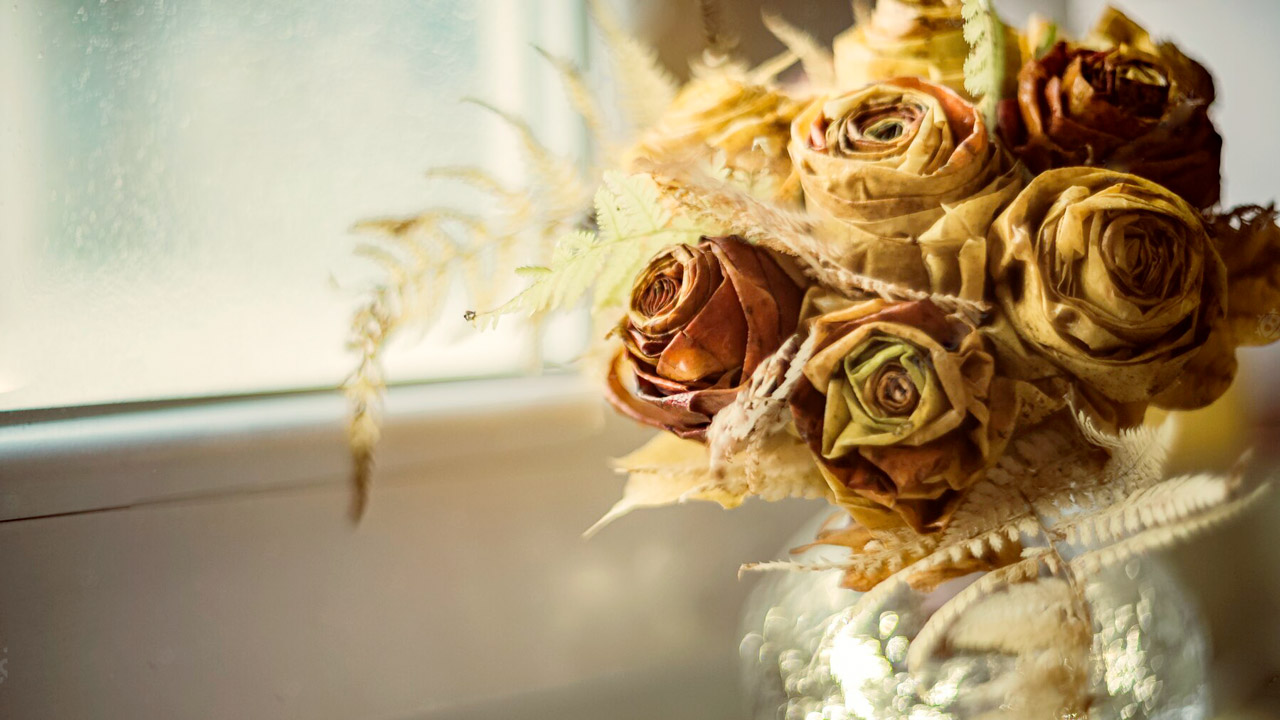 Розы из кленовых листьев - Мастер-класс «Осенний букет роз из кленовых листьев»