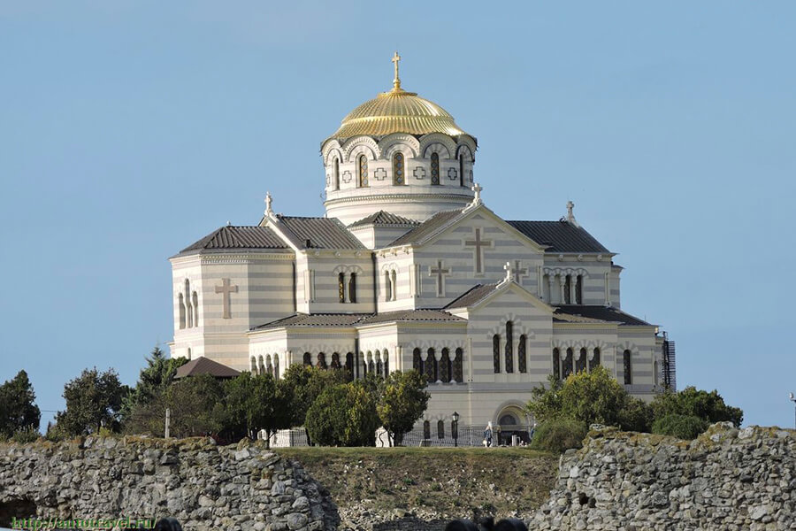 Свято-Владимирский собор в Севастополе 
