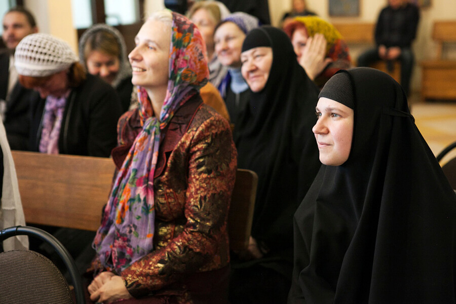 монахини свято-елисаветинского монастыря
