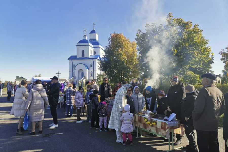 на праздник Покрова