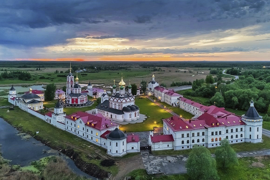 Троице-Сергиев Варницкий мужской монастырь 