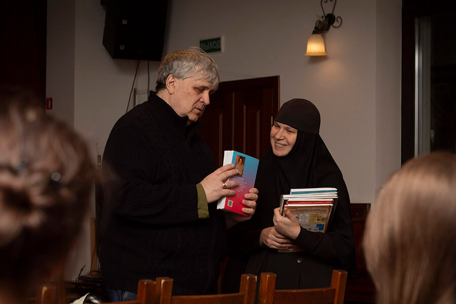 монахиня свято-елисаветинского монастыря