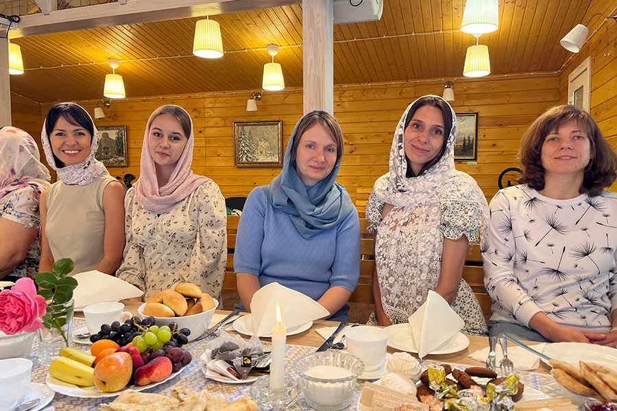 праздничная трапеза