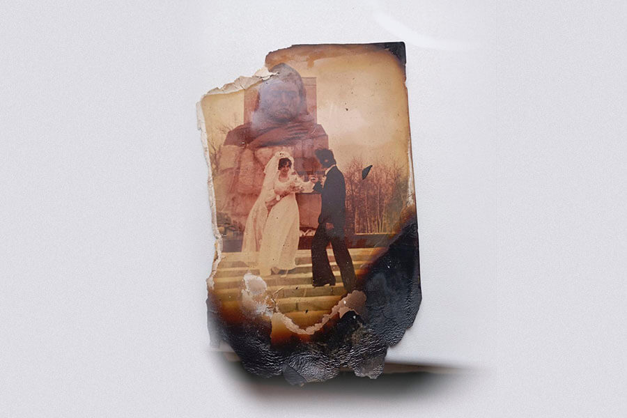 обгоревшая фотография