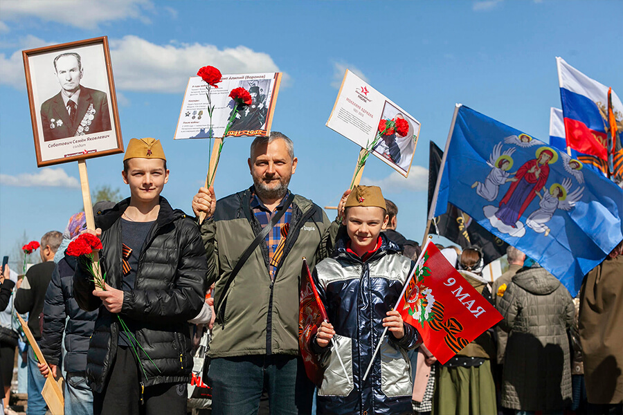 папа с сыновьями