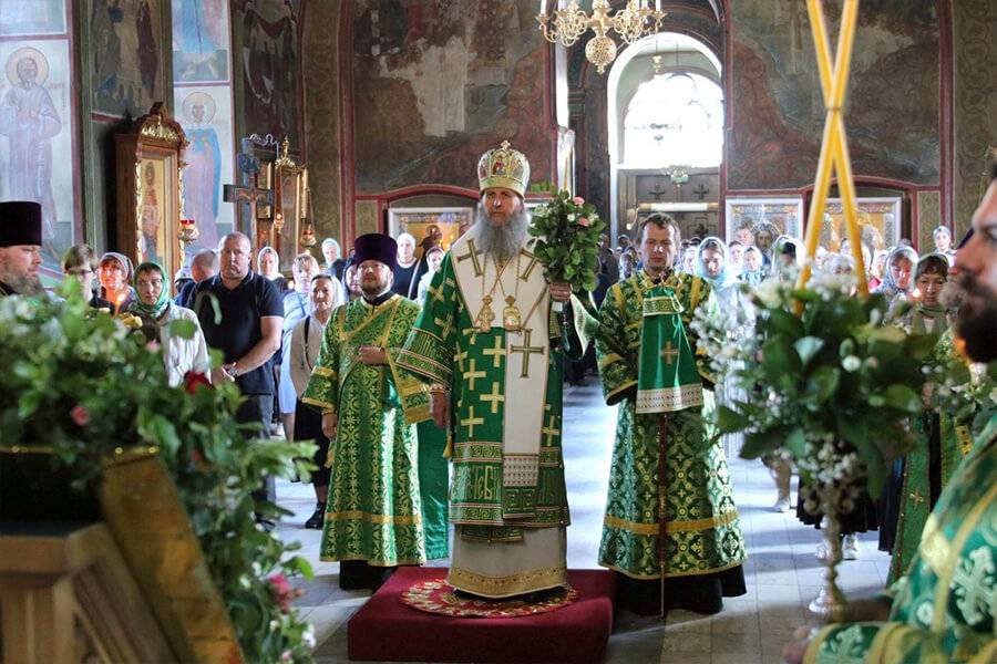 архиерейское богослужение на троицу