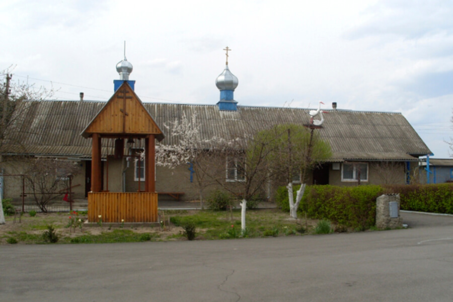монастырская территория