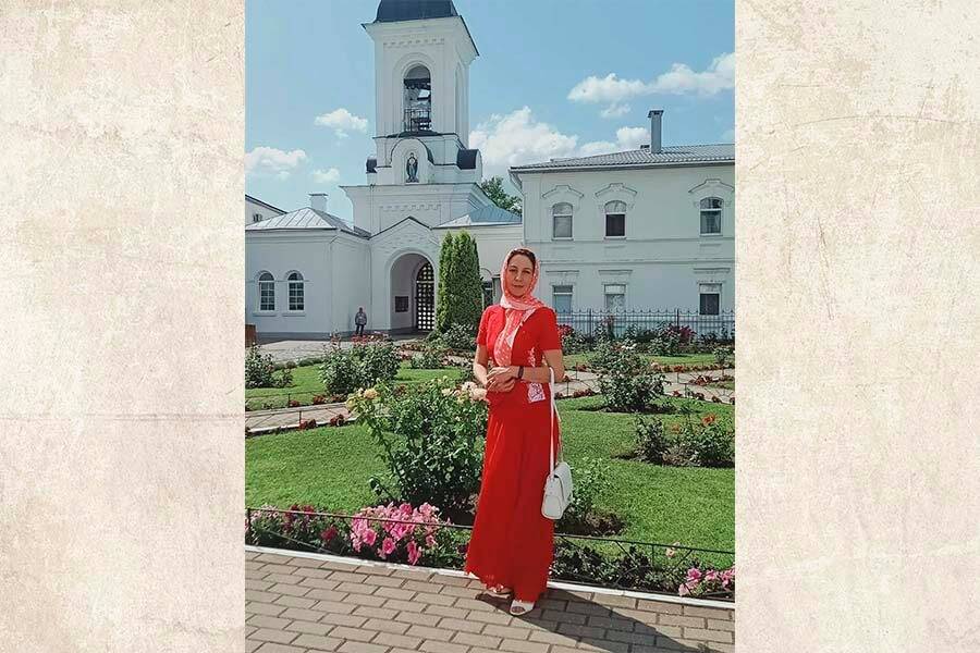 в монастыре