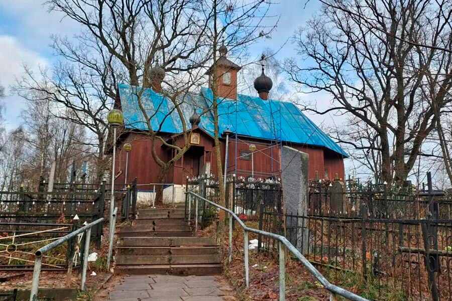 монастрский храм