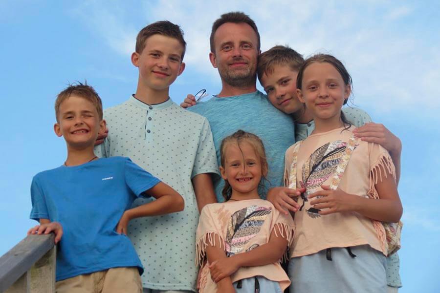 счастливые