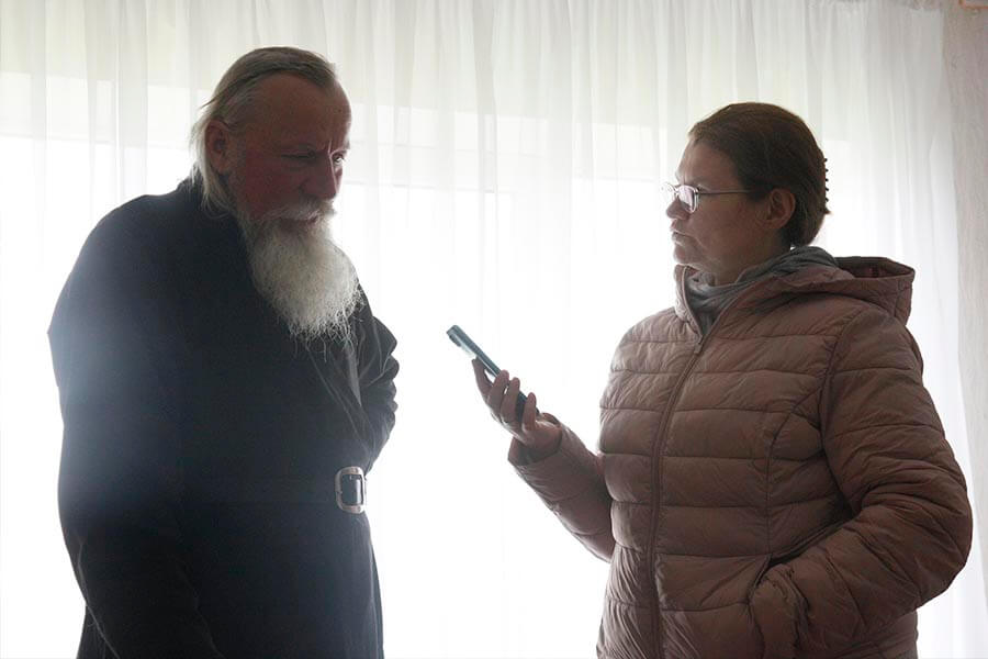 интервью с послущником