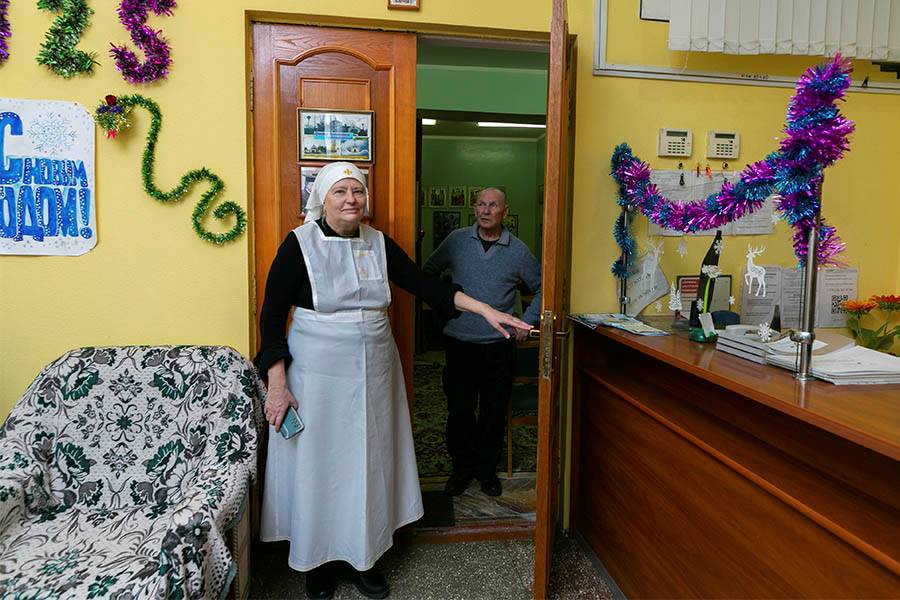 сестра марина