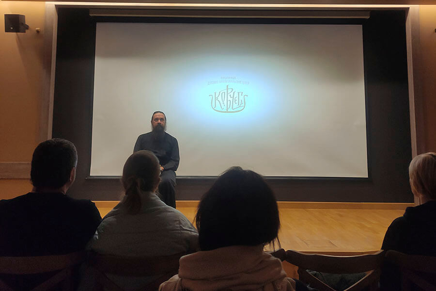 священник рассказывает