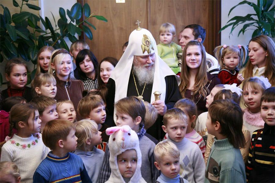 патриарх среди детей