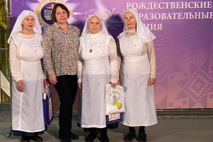 сестры милосердмя