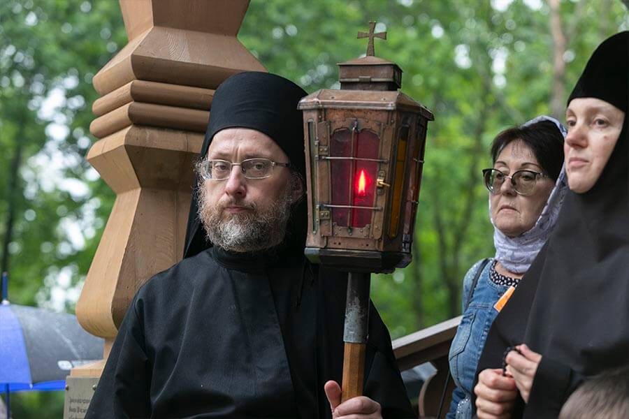 инок свято-елисаветинского монастыря
