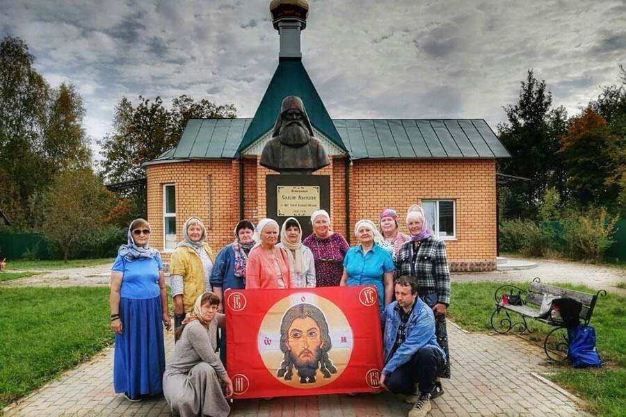 верующие 