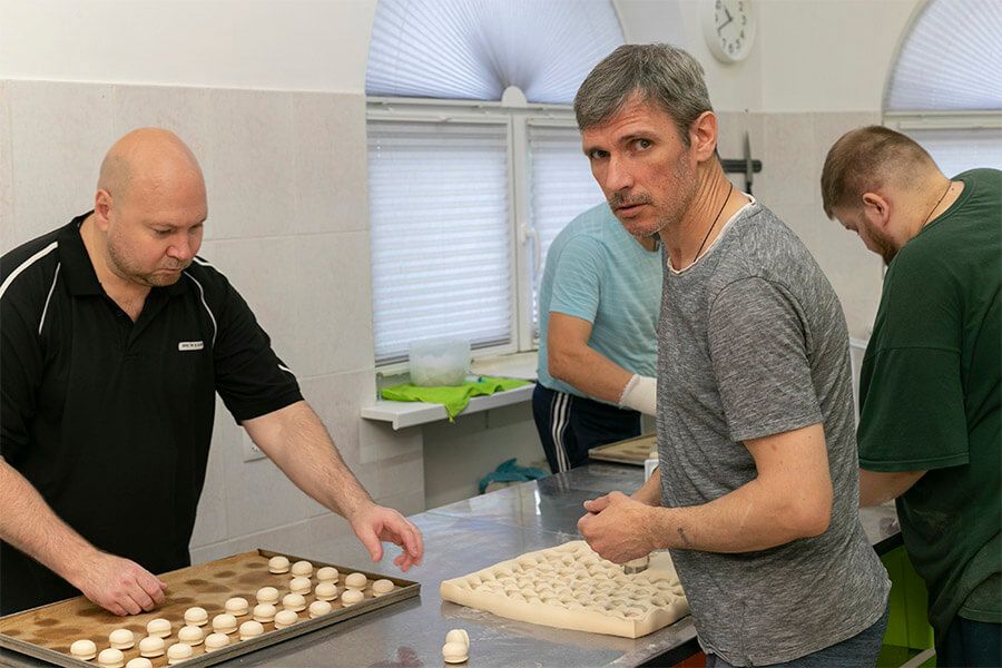 братья просфорники