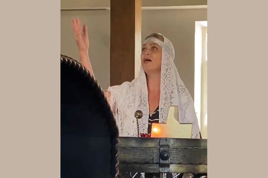 исполнительница песен