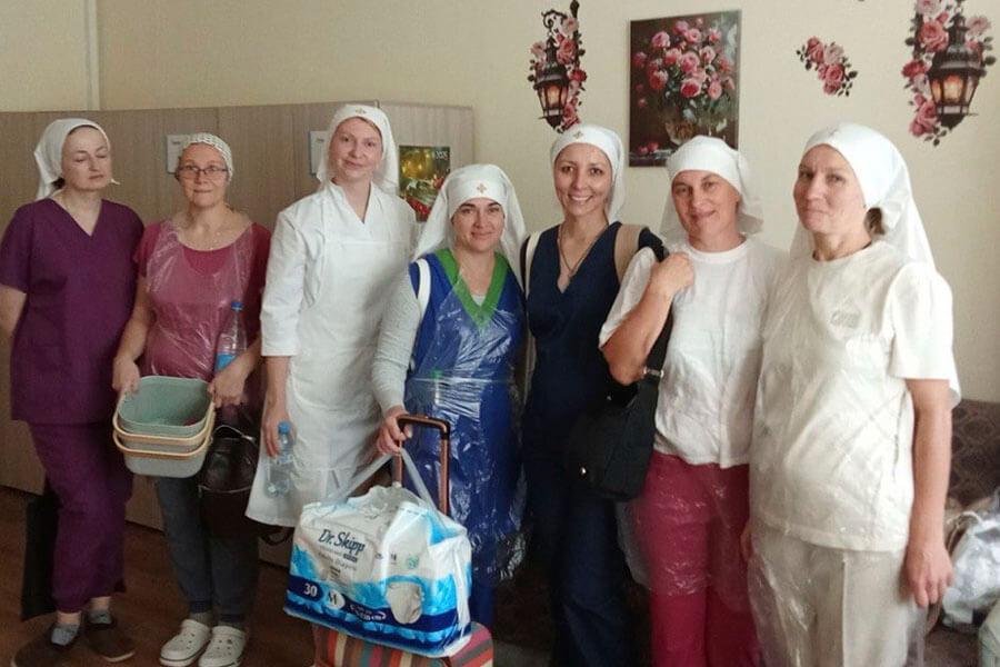 сестры милосердия