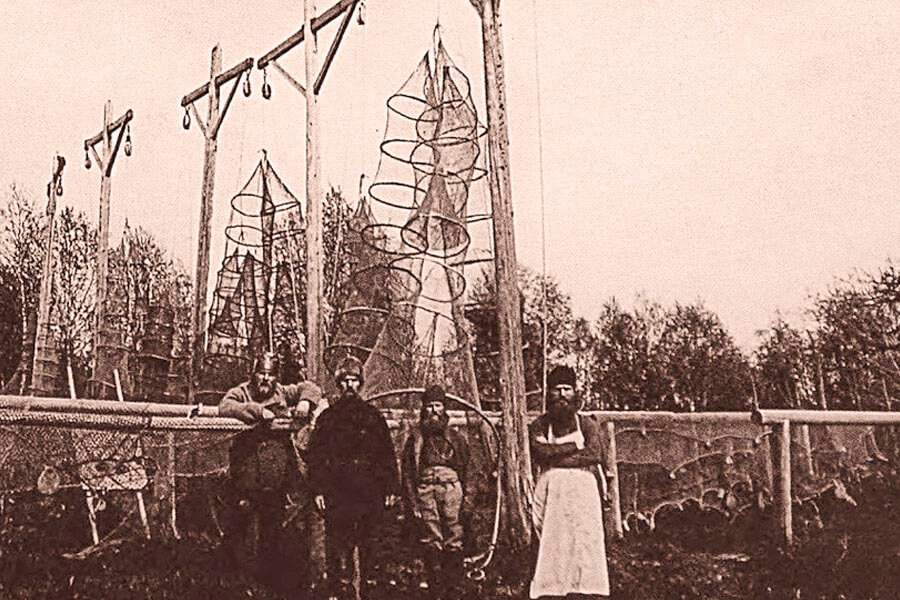 Заключенные епископы и священники 