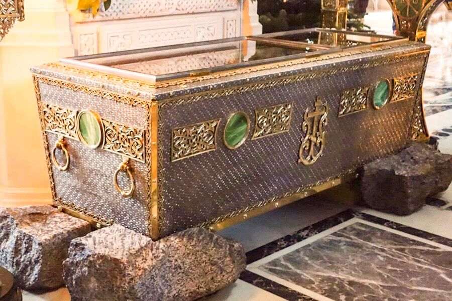 Рака священномученика Илариона