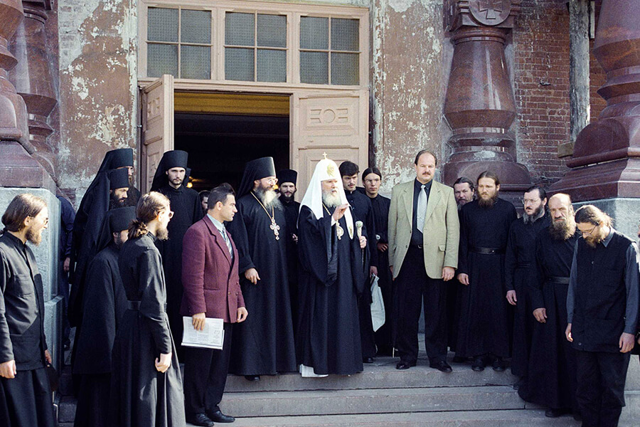 выход патриарха
