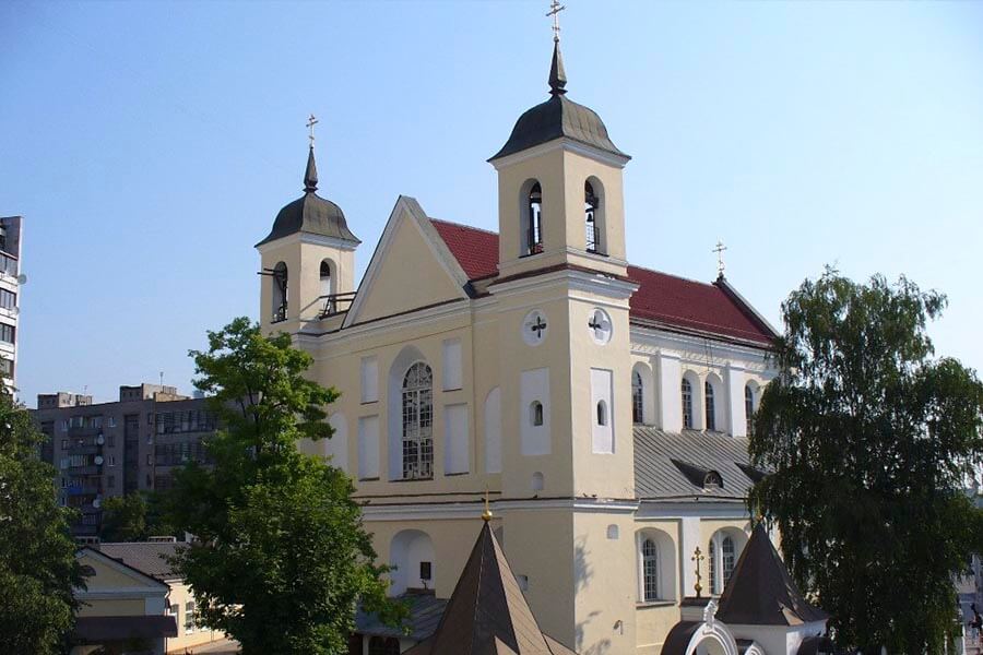 храм