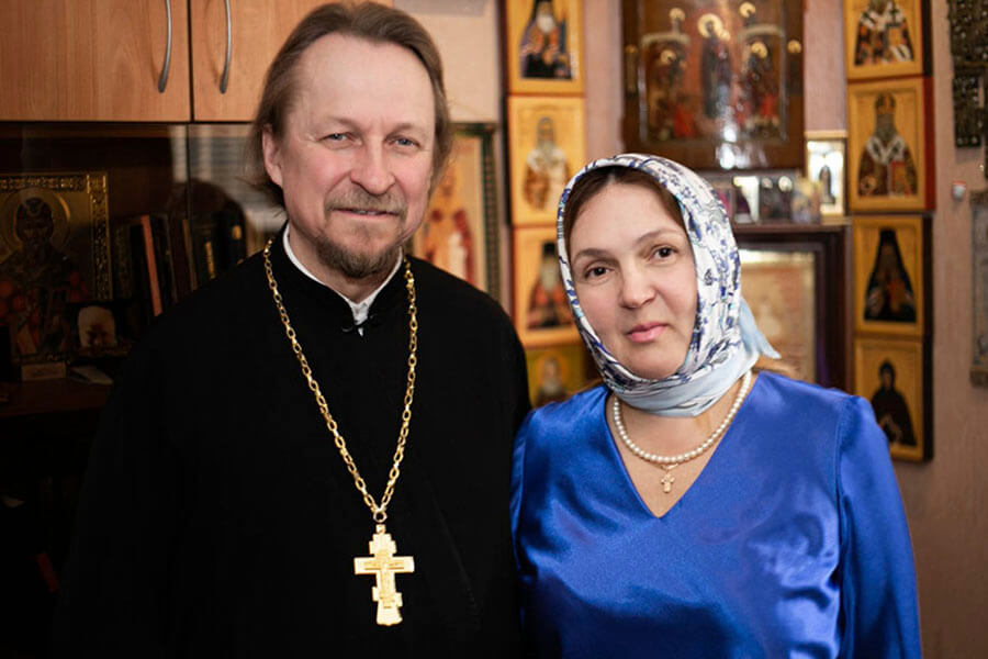 батюшка и матушка