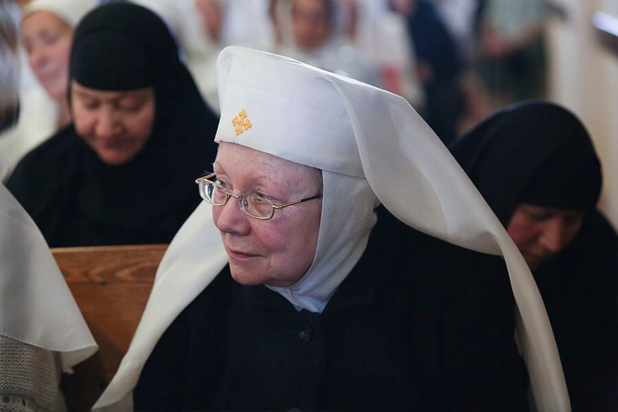 сестра милосердия свято-елисаветинского монастыря